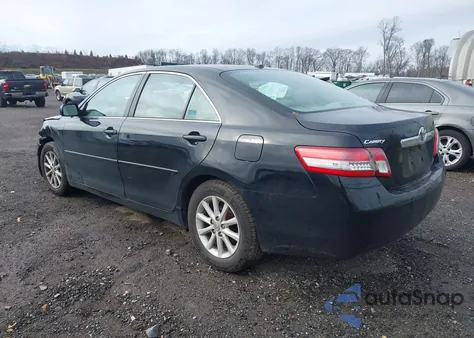2011 Toyota Camry Xle z USA, uszkodzony, nr VIN 4T4BF3EK8BR147697
